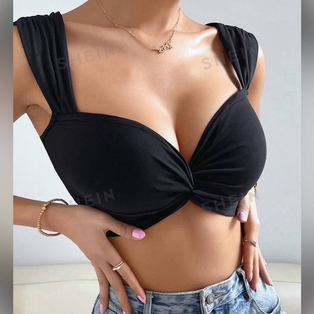 NWOT SHEIN SXY Twist Front Crop Top